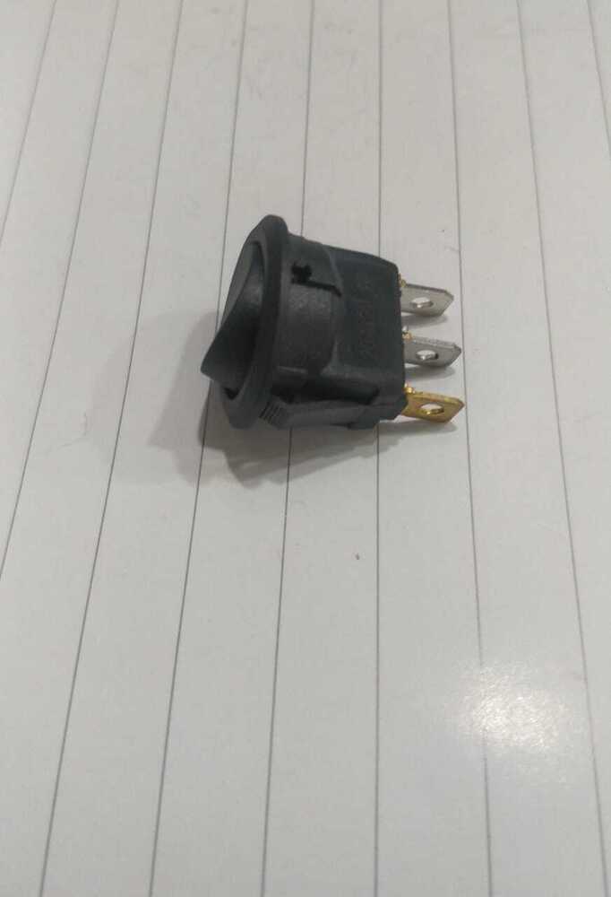ROUND ROCKER  RED LIGHT DOT 3 PIN ON-OFF