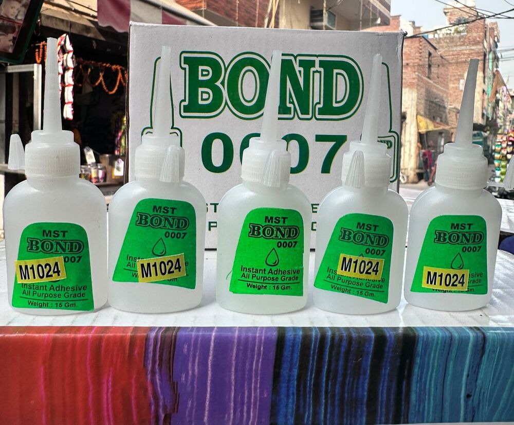 Super Glue Adhesive Bond