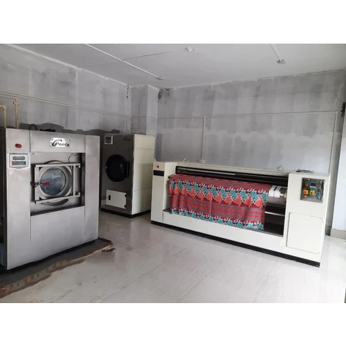 60 Kg Fully Automatic Washer Extractor - Color: Silver