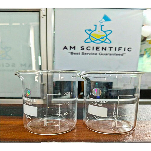Low Form Beaker With Spout 250ml