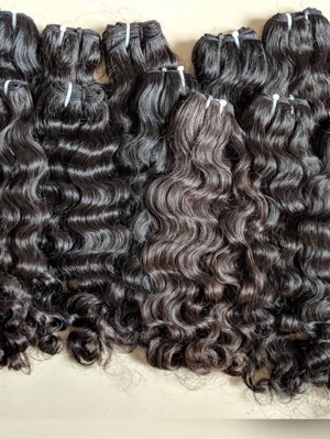 Natural Curly Hair - Color: Black