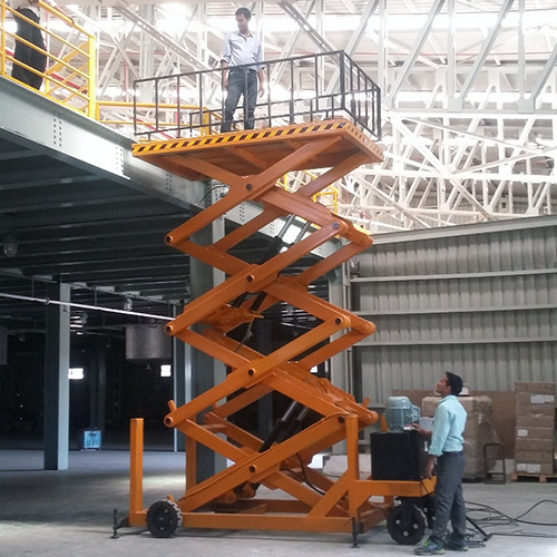High Scissor Lift