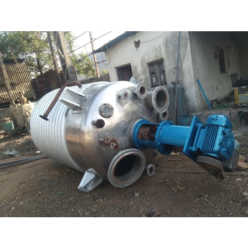 Stainless Steel Chemical Reactor - Stainless Steel, Electric Drive Type, Silver Color | Designed for Chemical Industry Applications