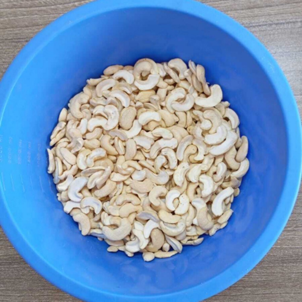 Jh-2 Pieces Cashew Nut - Cultivation Type: Common