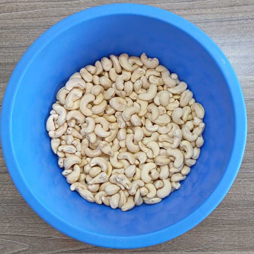 W 220 Cashew Nut