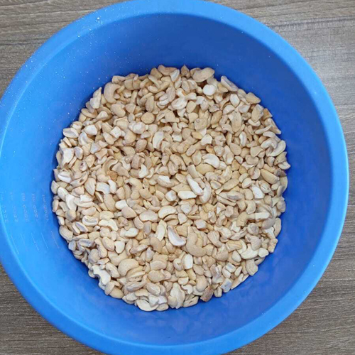 LWP-4 Pieces Cashew Nut