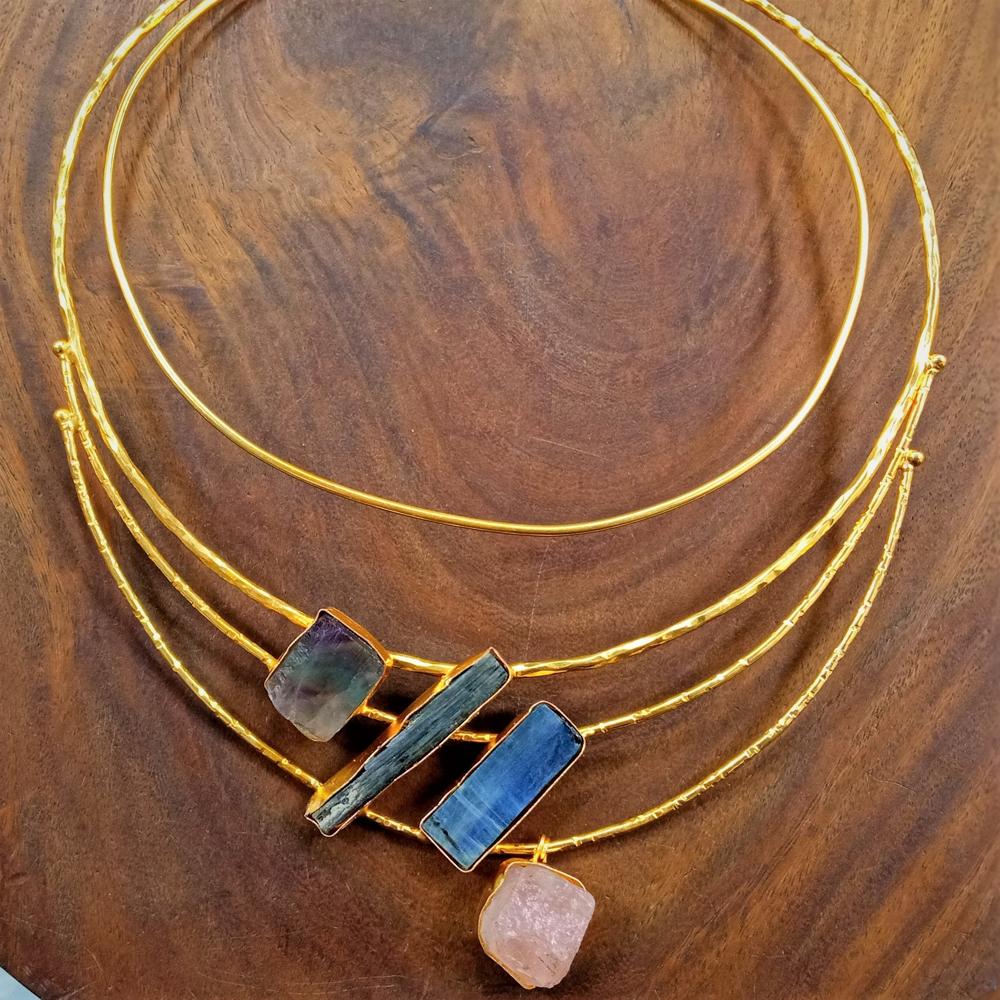 Handmade Necklace Set - Color: Gold