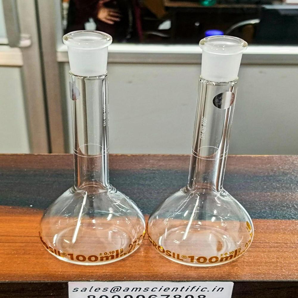 Volumetric Flasks Class A,100ml Narrow Mouth, Clear, With Individual Calibration Certificate - Color: Transprent