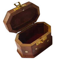 01_sheesham Wood Jewellery Box - Color: Brown