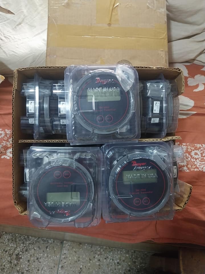 Dwyer Usa Differential Pressure Transmitter Series Dm-2000