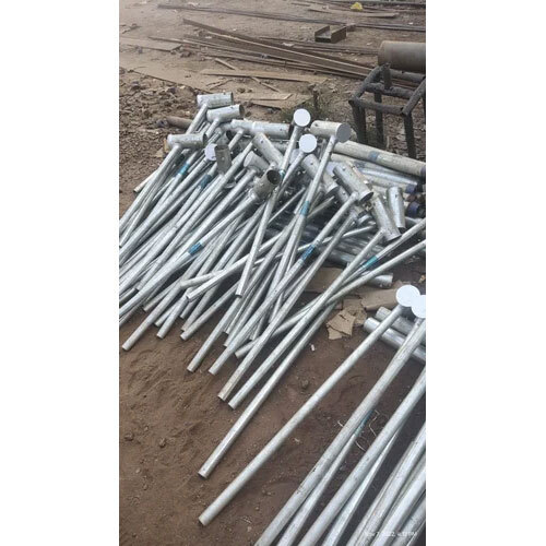 Single Arm Bracket - Mild Steel, 9 Meter Height, 3 Millimeter Thickness | Silver Finish for Outdoor Applications