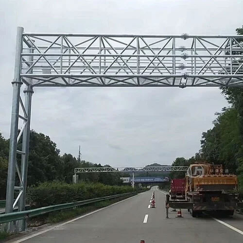 Gantry Pole For Camera - Color: Silver