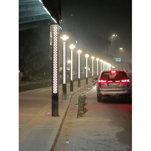 Tri color bollard Light