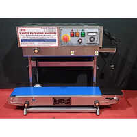 Wpm 900 Vertical Continuous Pouch Sealing Machine - Automation Grade: Semi Automatic