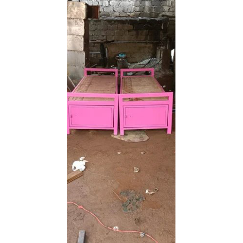 Hostel Bunk Bed - Color: Brown