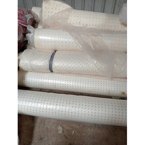 High Quality White Color Latex Foam Mattress - Thickness: 8 Inch