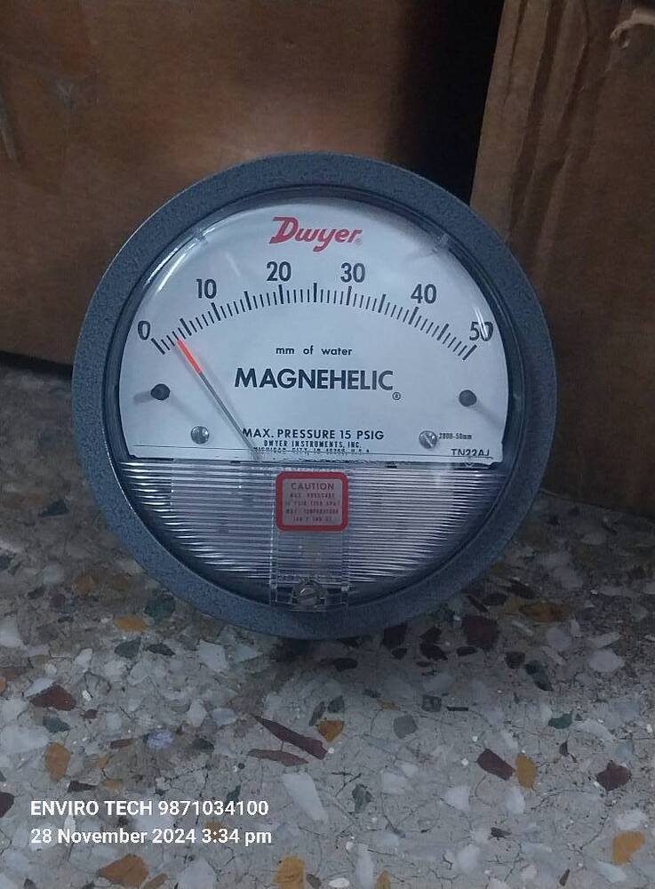 Dwyer Magnehelic Gauge From Karnataka Industrial Area - Accuracy: A 2% (-Ha Model A 1) Of Fs (A 3% (-Ha A 1.5%) On -0