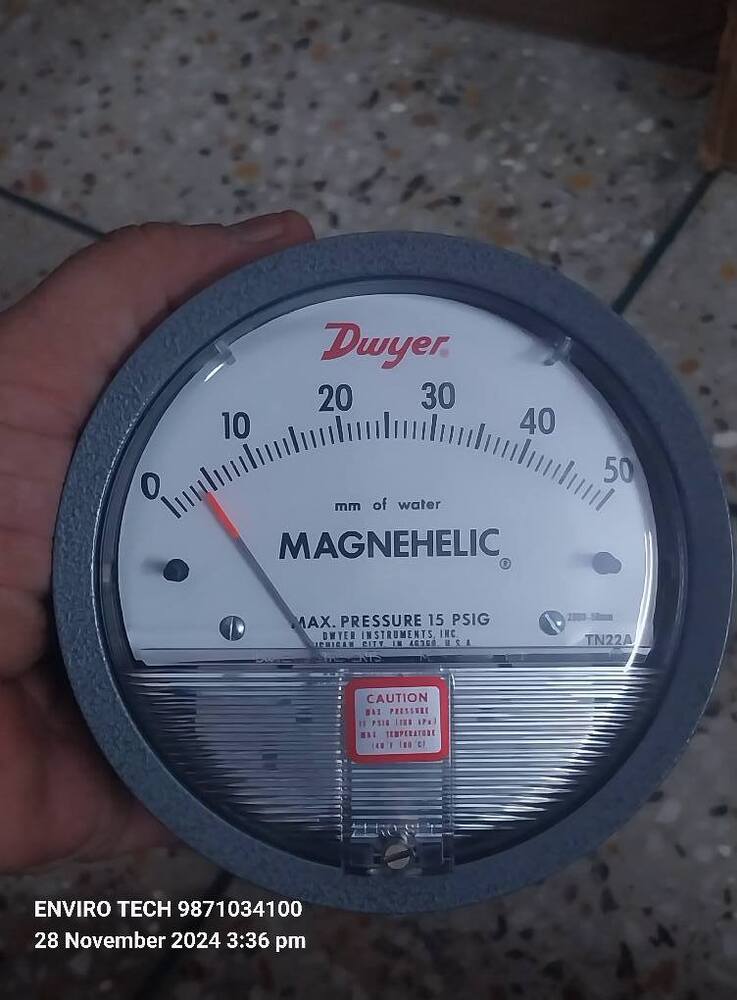 Dwyer Magnehelic Gauge From Karnataka Industrial Area - Accuracy: A 2% (-Ha Model A 1) Of Fs (A 3% (-Ha A 1.5%) On -0