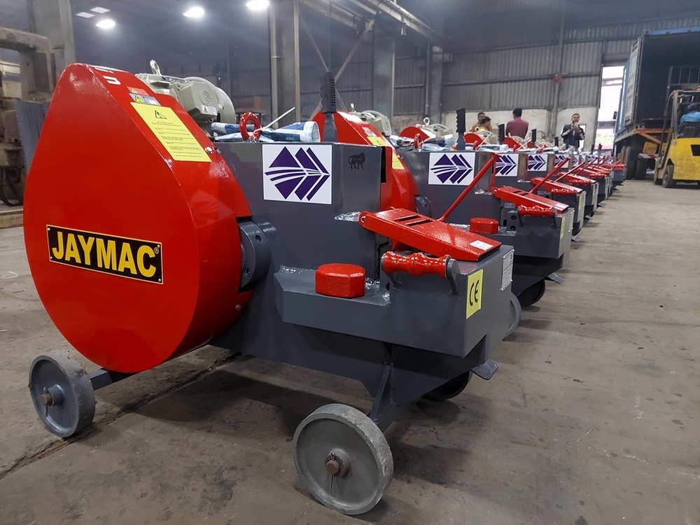 JAYMAC BAR CUTTING MACHINE.