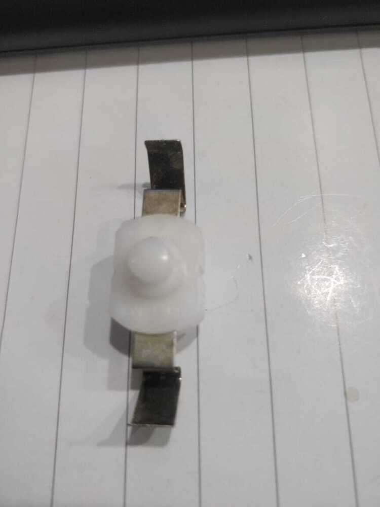 PTS 03 WHITE 2 PIN W SHAPE  LOCK