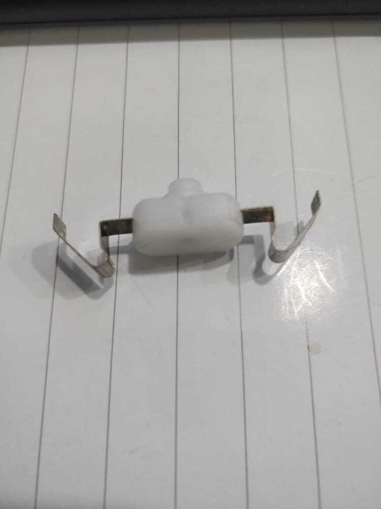 PTS 03 WHITE 2 PIN W SHAPE  LOCK