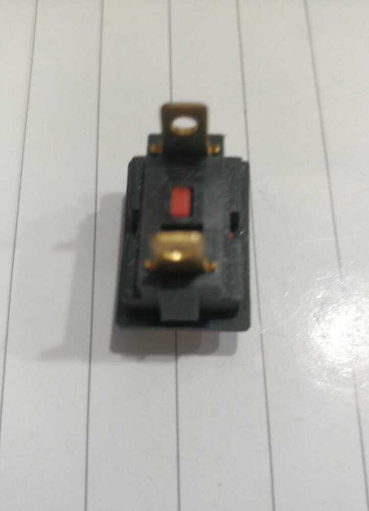 RED NO-LOCK SWITCH