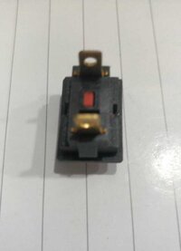 RED NO-LOCK SWITCH