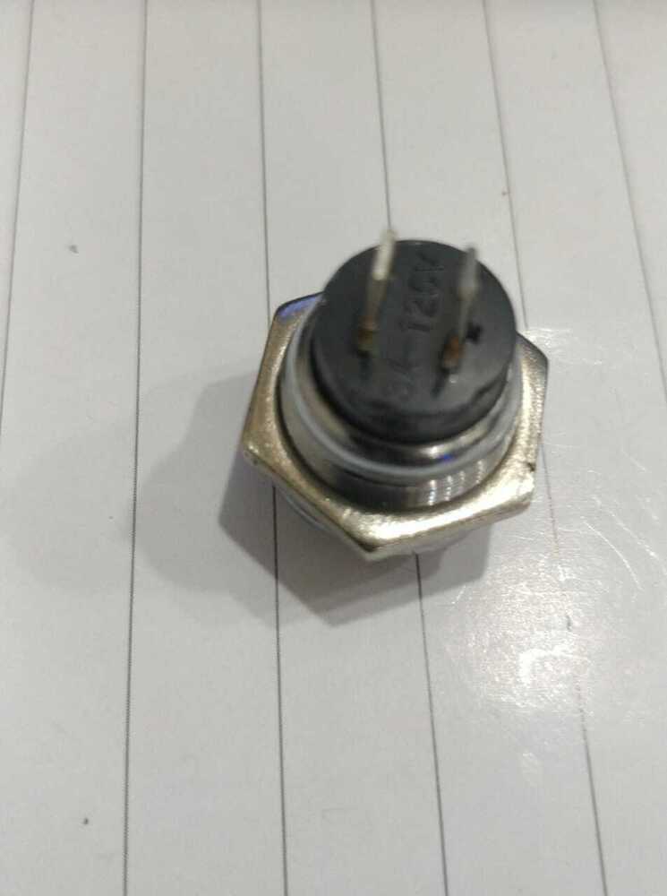 DS 212 RED METAL NO LOCK