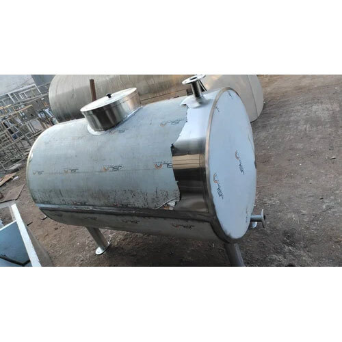 Steel tank