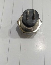 DS 212 YELLOW METAL NO -LOCK