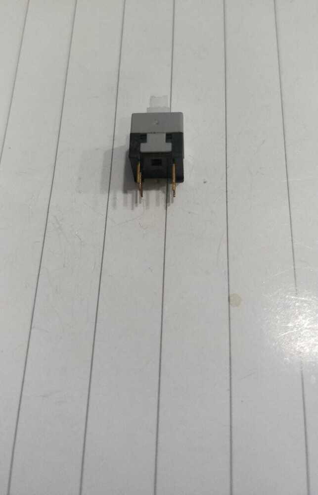 8.5x8.5mm Plastic 6-pin Vtr Push Button Switch - 25v, 2a, Self-locking Design With Normally Open Pins | Ideal For Industrial Applications