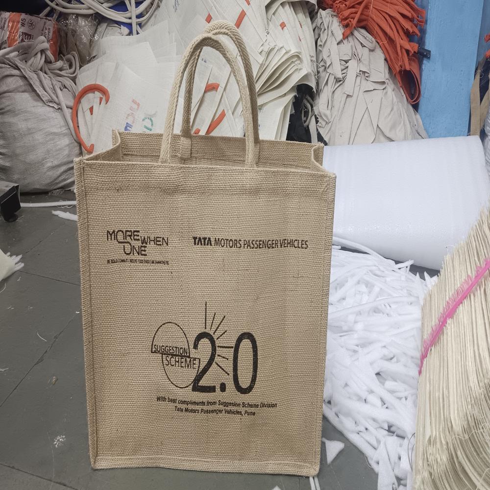 Small Jute Bag - Color: Natural Brown