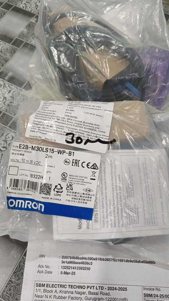 OMRON PROXIMITY SENSOR, E2B-M30LS15-WP-B1