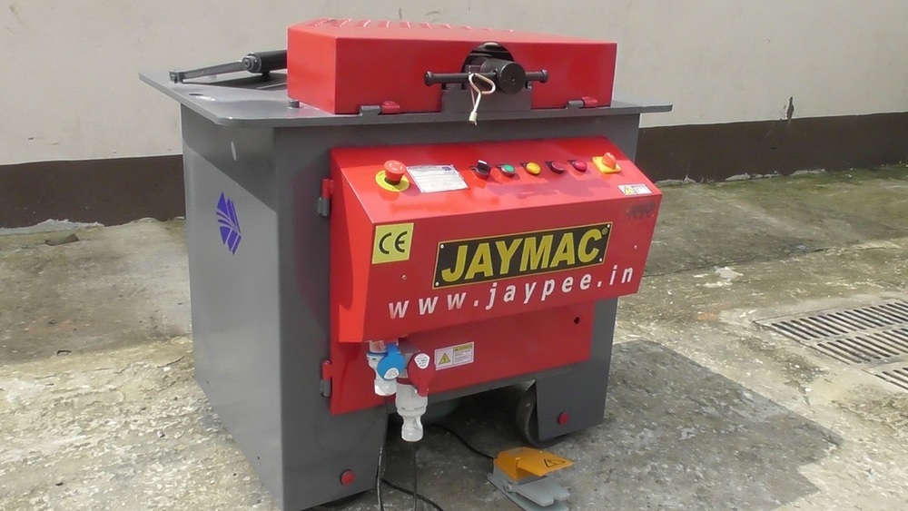 RADIUS BENDING MACHINE
