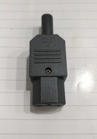 COMPUTER FEMALE PLUG