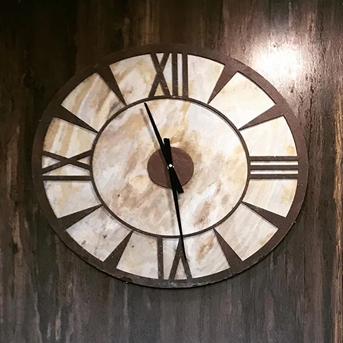 Rustic Wall Clock - Color: Black