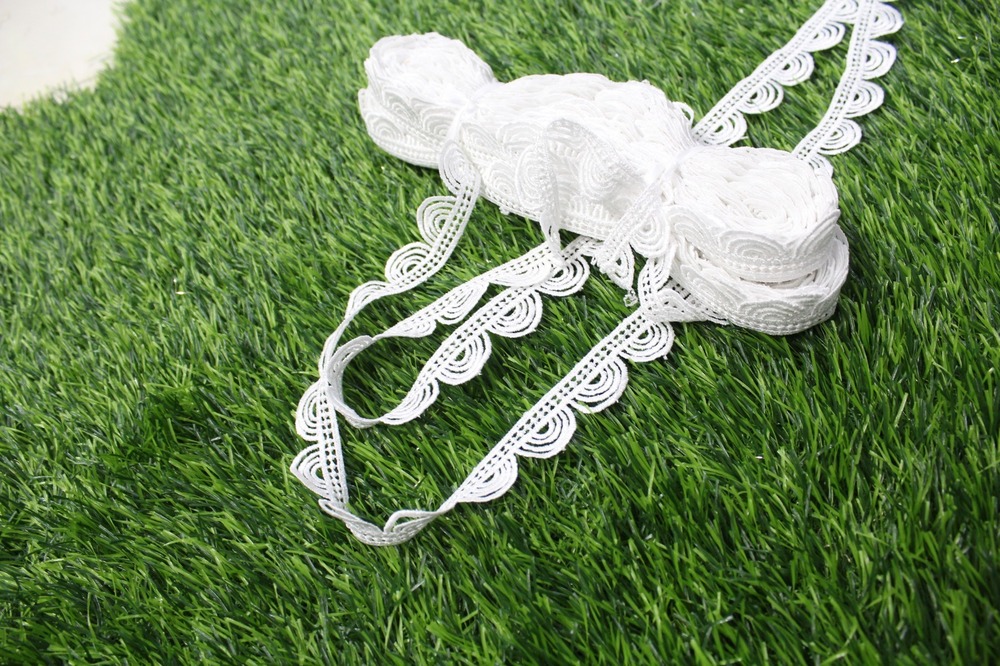 Fancy Gpo Lace - 20 Mtr Length, 1.5 Inch Width, White Cut Work, Polyester Material | One-sided Fancy Border Lace For Designer Garments