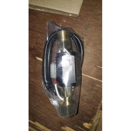 42V Co2 Gas Heater - Brass Material, Manual Power Source, Sleek Black Color | Efficient Design for Industrial Use, Reliable Heat Source