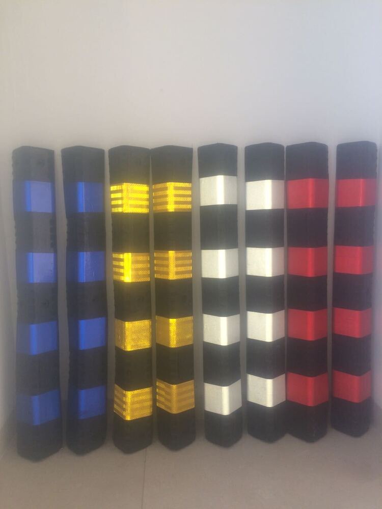 Column Corner Guard - Color: Black And Yellow