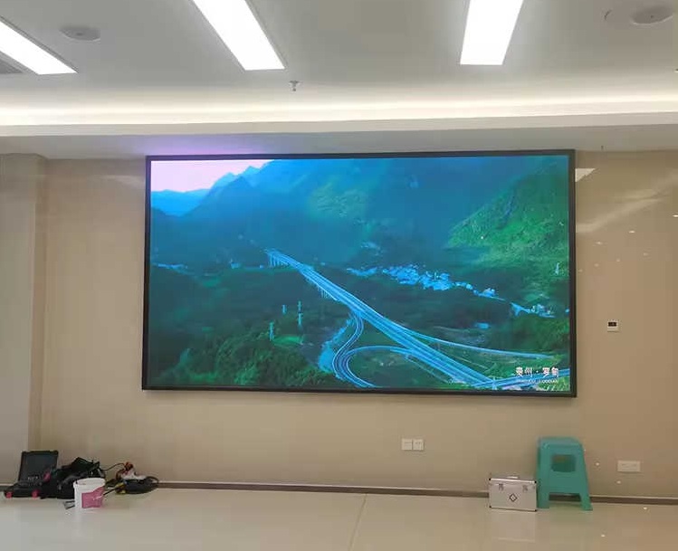 Outdoor Advertising LED Display Screen