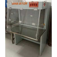 Horizontal Laminar Airflow - Application: Laboratory
