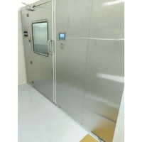 Air Shower System - Air Volume: 17~26  Meter/second (m/s)