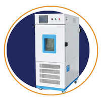 Humidity And Temperature Test Chamber - Capacity: 100 Ltr