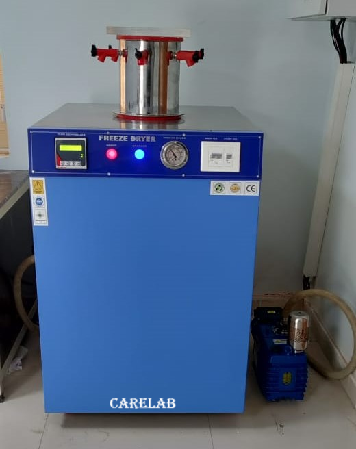 Ss Laboratory Freeze Dryer - Capacity: 3 Kg/hr