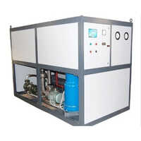 Industrial Chiller Machines - Color: White And Black