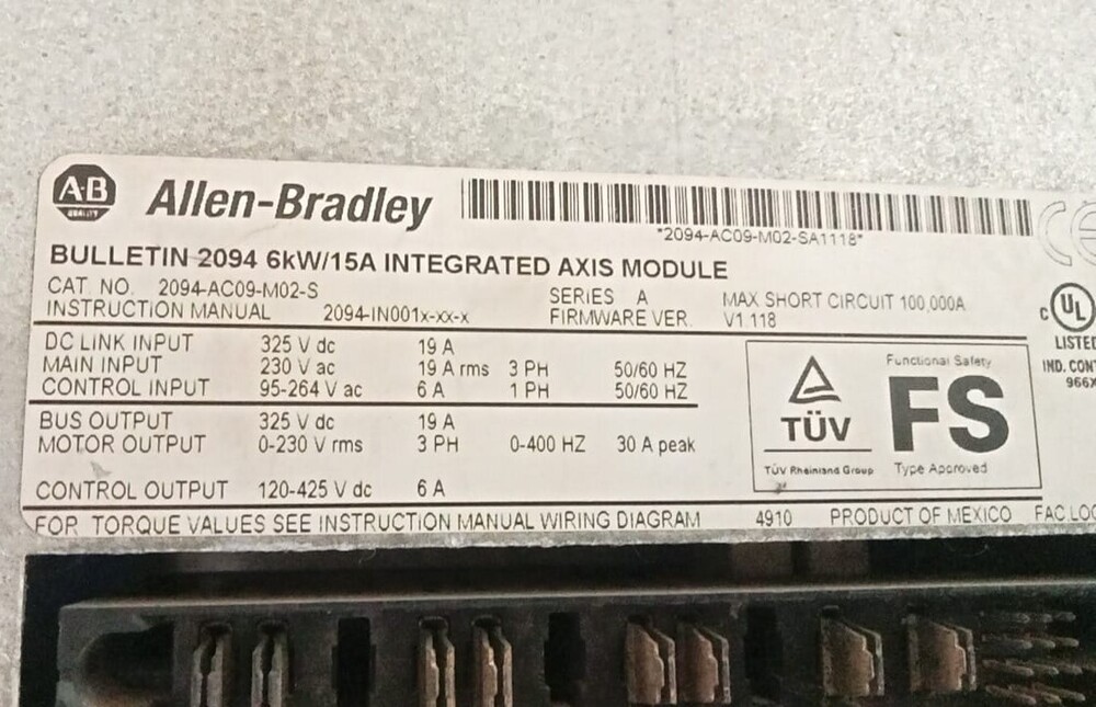 ALLEN BRADLEY 2094-AC09-M02-S SERVO DRIVE