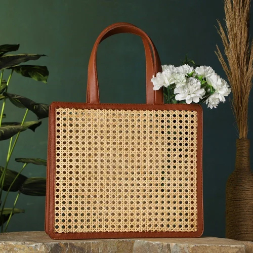 Rattan Cane Shopping Bag - Color: Beige And Brown
