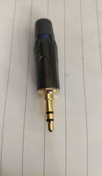3.5 MM STEREO PLUG METAL BOOT