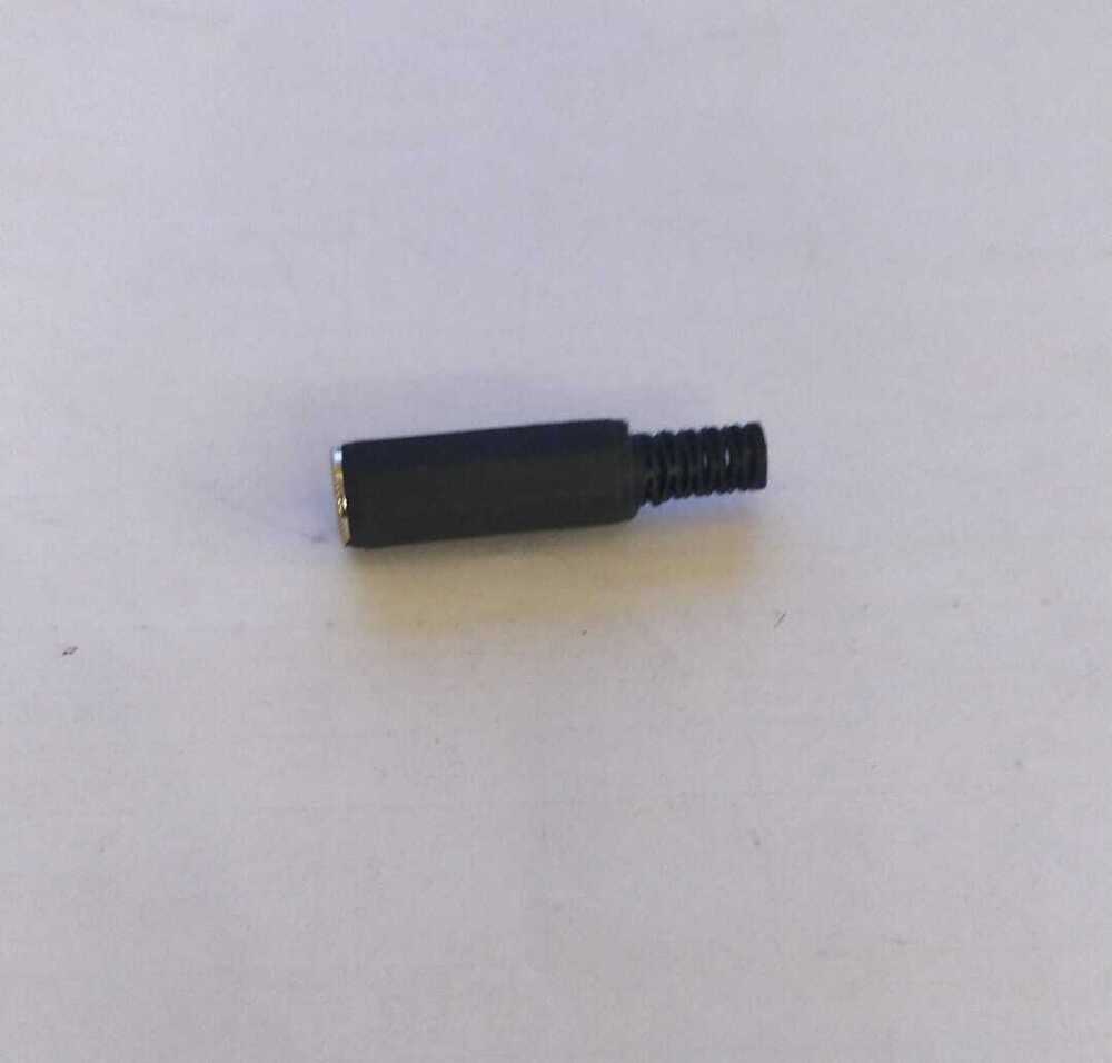 STEREO FEMALE PLASTIC