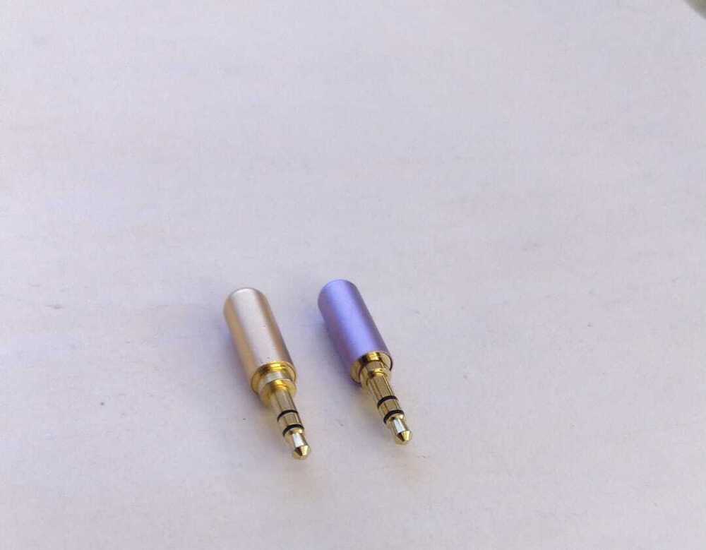 3.5 MM PIN METAL COLOUR BOOT